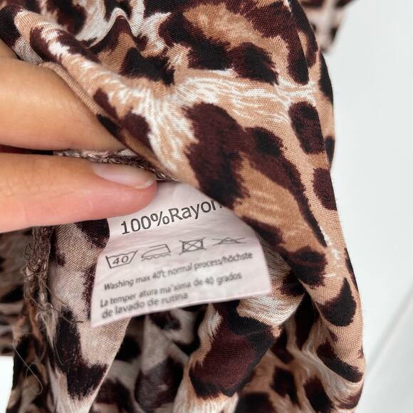 Ekouaer Short Sleeve V-Neck Leopard Print Top Size XL - Picture 8 of 8